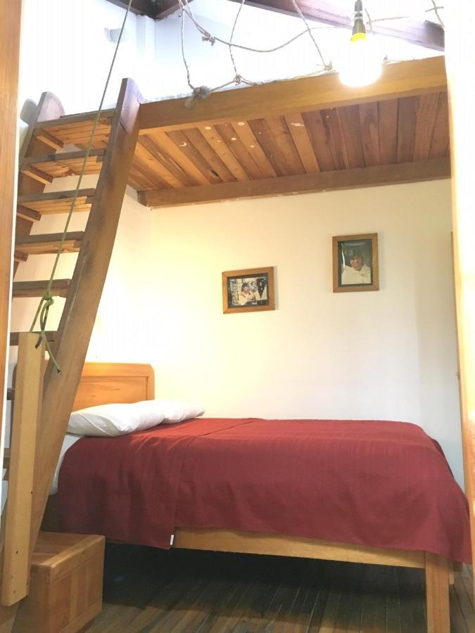 Отель Casa Helbling Кито Экстерьер фото
